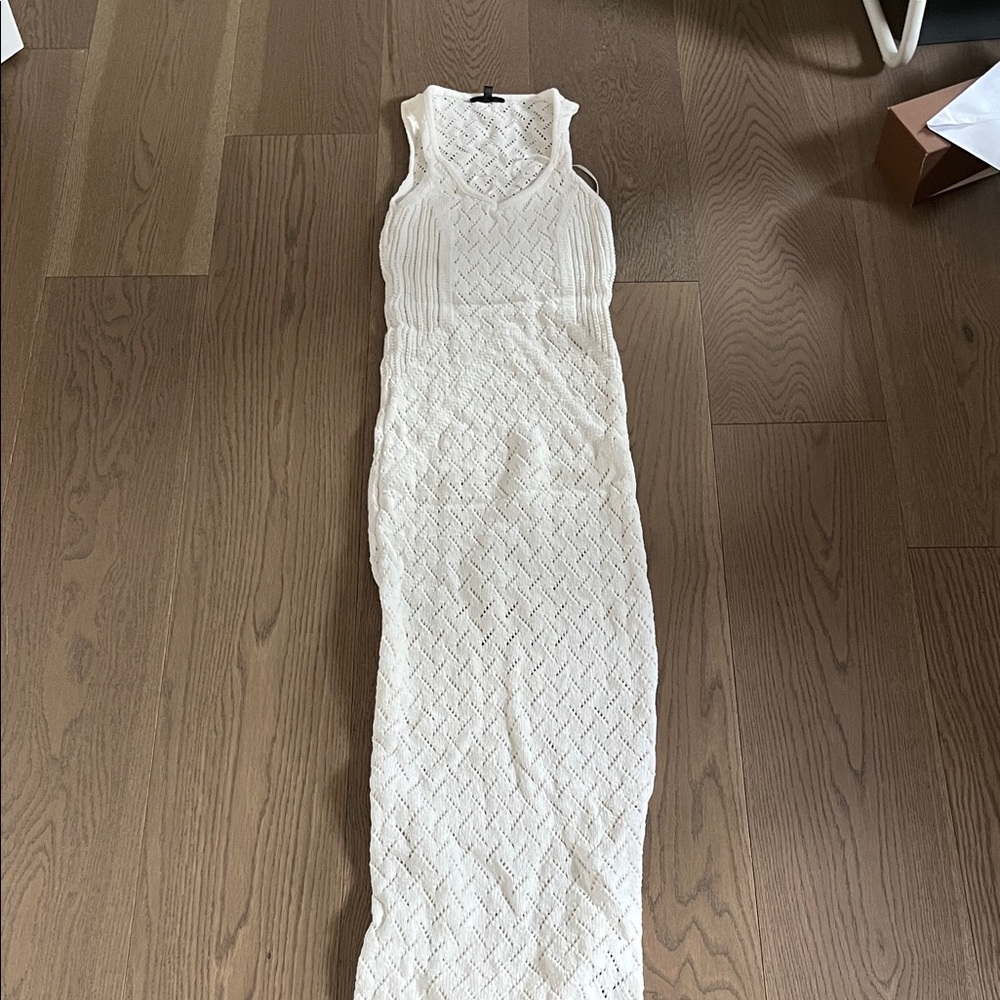 Dynamite Open Knit V-Neck Max - Picture 3 of 9